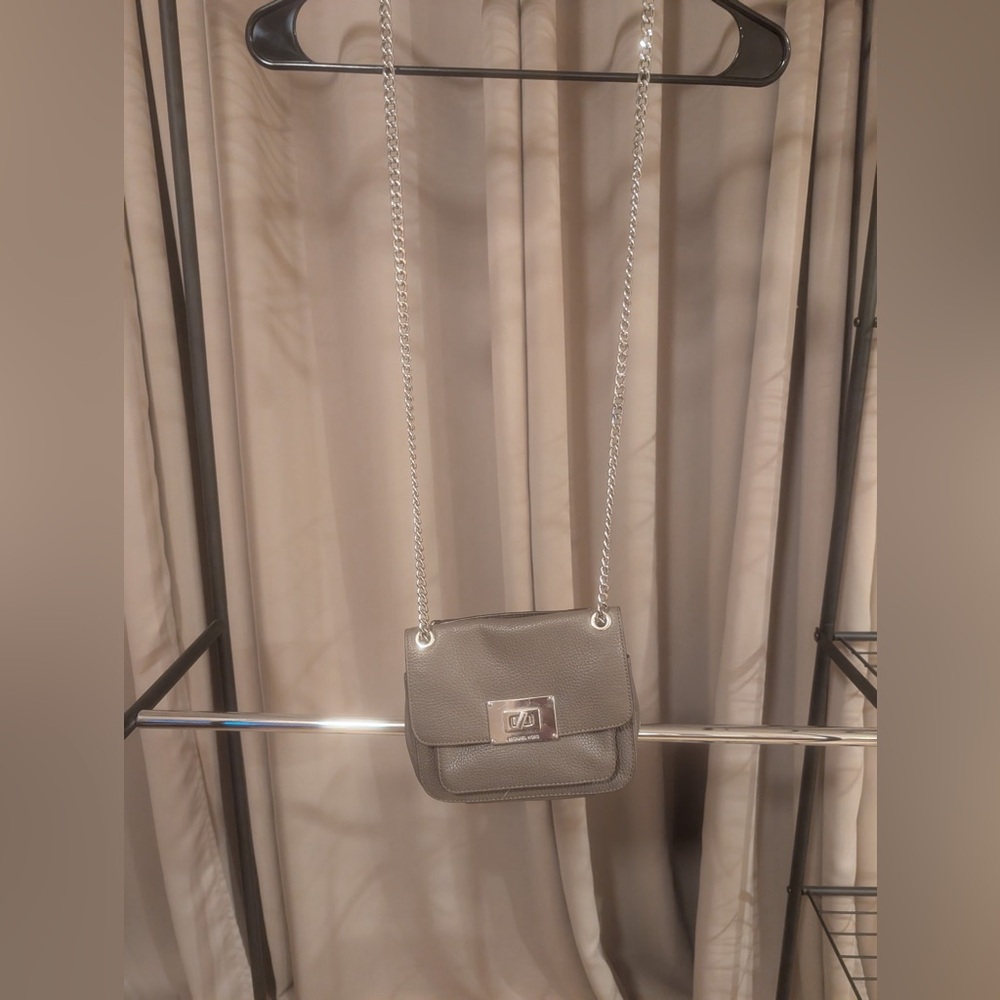 Michael Kors Leather Chain Shoulder Bag